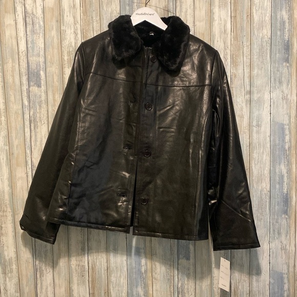 NWT Vintage Albert Duke Women’s 100% Leather Fur Lined Button Up Jacket | Large - Picture 5 of 9